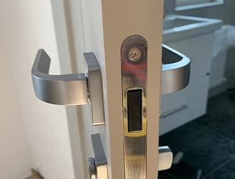 Установка межкомнатных дверей - пример 5 Установка межкомнатных дверей - пример 5