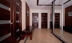 Отделка прихожей в новой квартире